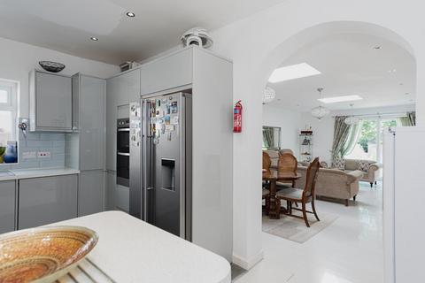 6 Cudas Close, Epsom, KT19 0QF