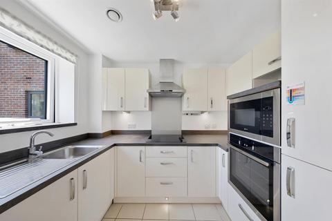 undefined, London Road, Guildford