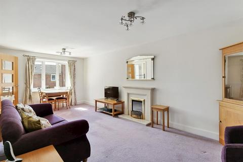 2 bedroom apartment for sale - Ackender Road, Alton