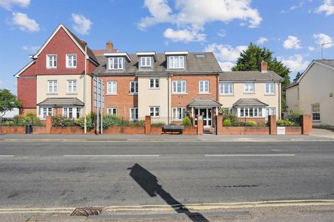 2 bedroom apartment for sale, Clover Leaf Court, Ackender Road, Alton