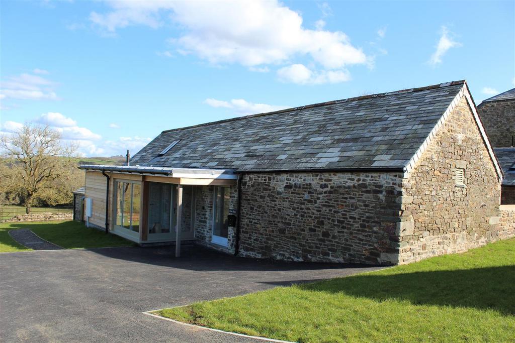 Coombekeale Farm, North Petherwin, Launceston 3 bed detached house to