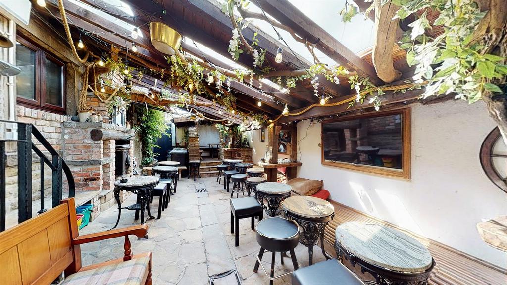 Irish-Bar-06142023 162223.jpg