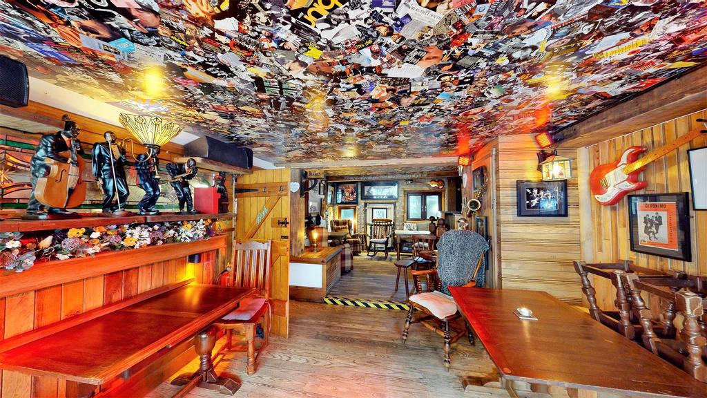 Irish-Bar-06142023 162003.jpg