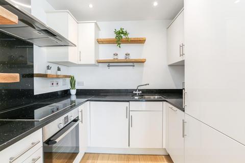 Flat 18, Mercia Court Highwood Close, London, SE22 8NN