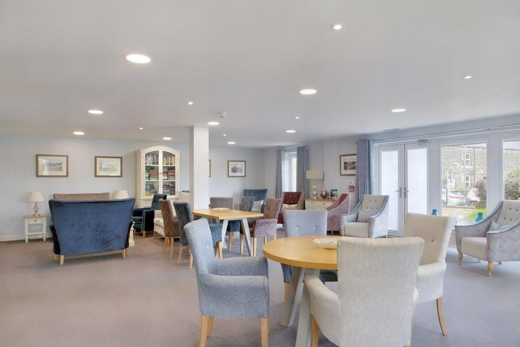 Homeowners Lounge