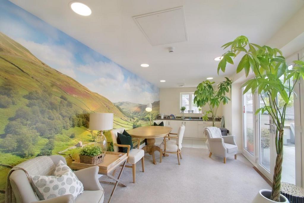 Homeowners Lounge
