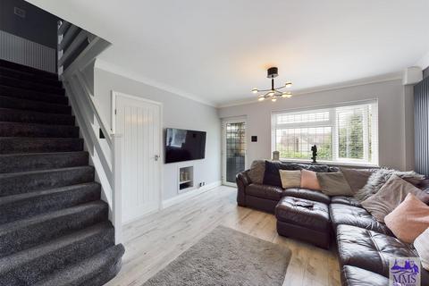 6 Lyle Close, Rochester, ME2 3DF