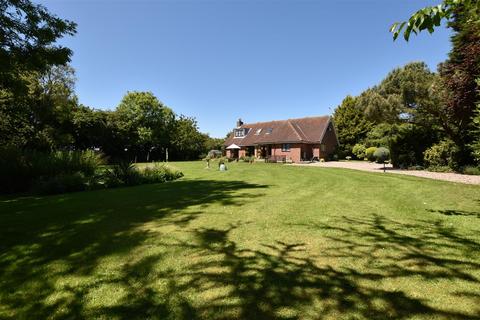 3 bedroom detached bungalow for sale, New Ellerby, Hull