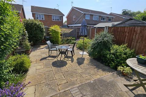 5 Ashdown Grove, Bingham, Nottingham, NG13 8RD