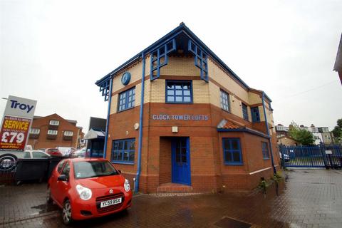 1 bedroom apartment for sale, Clock Tower Lofts, Selby Road, Leeds