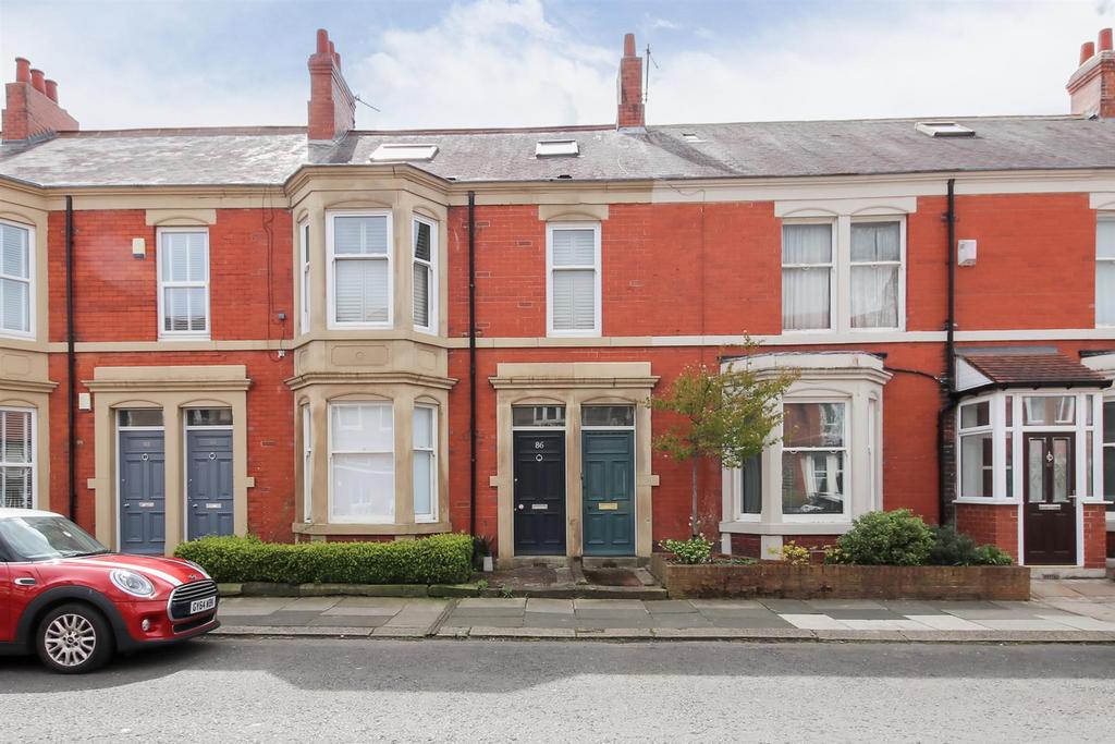 Lodore Road, High West Jesmond, NE2 2 bed apartment £200,000