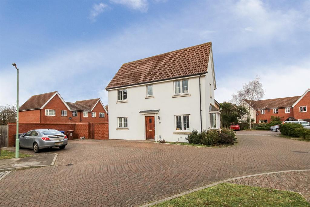Juniper Road, Red Lodge, IP28 3 bed semidetached house for sale £260,000