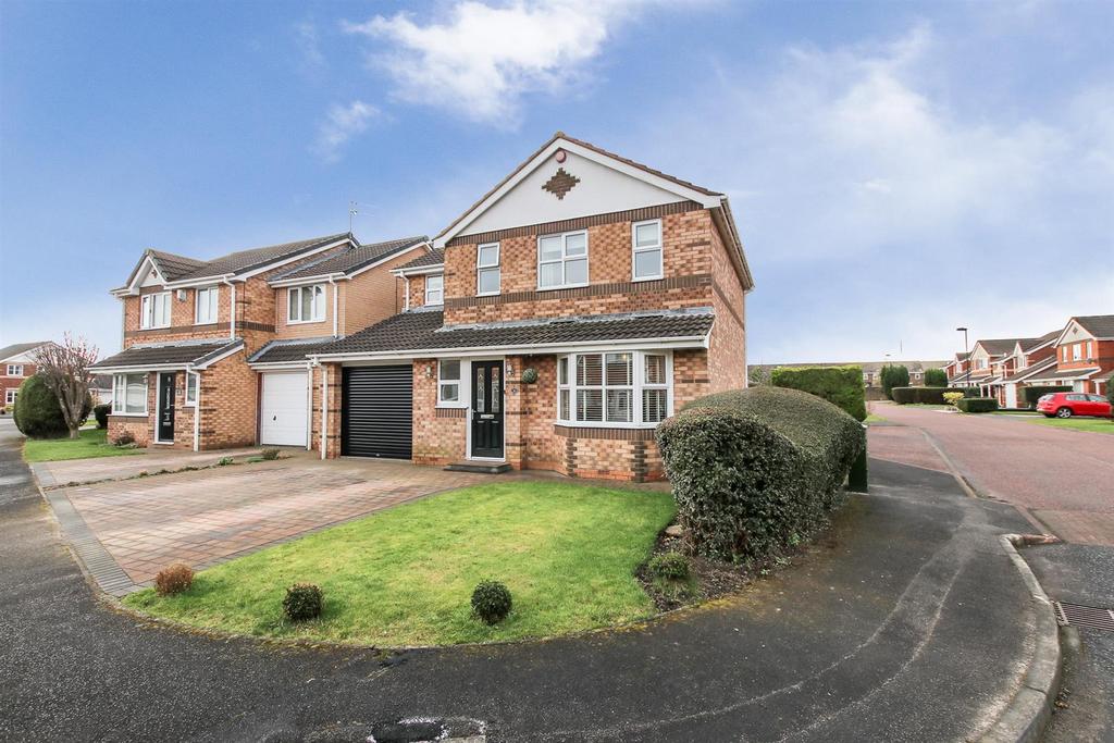 Palmers Green, Forest Hall, NE12 4 bed detached house £325,000