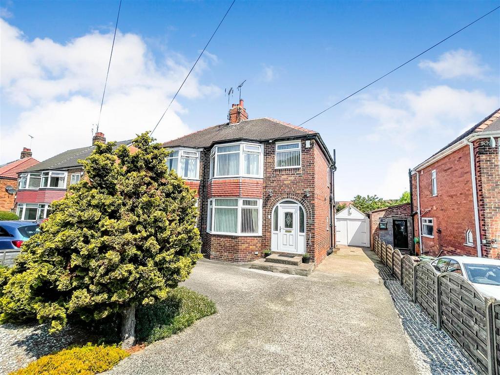 Hull Road, Anlaby 3 bed semidetached house for sale £265,000