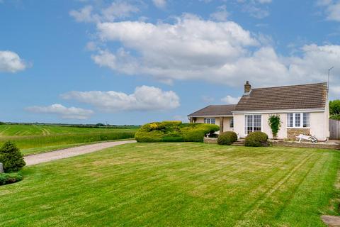 3 bedroom detached bungalow for sale, Thirtle Dene, Rimswell, WITHERNSEA