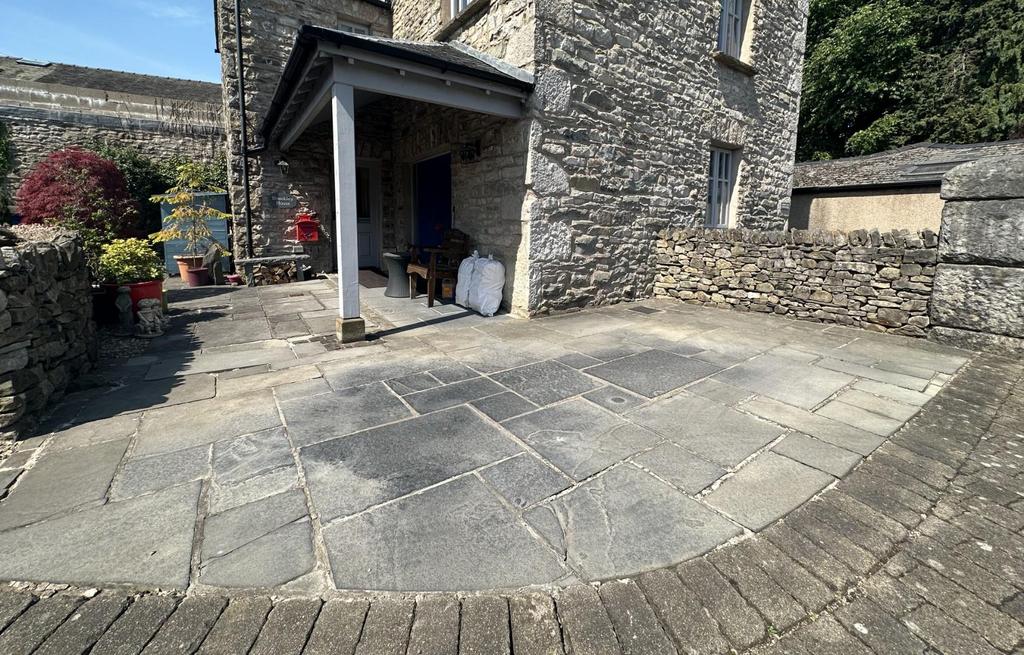 IMG-2256.jpg