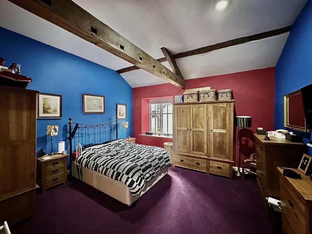 New bedroom one.jpg