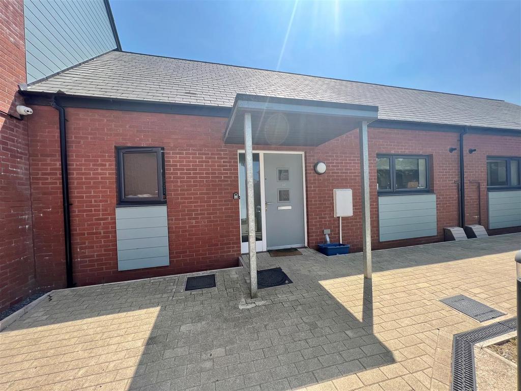 Lamaton Park, South Molton 2 bed property for sale £177,000