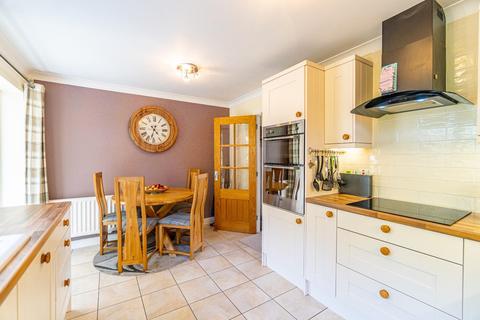 50 Bumblehole Meadows, Wombourne, Wolverhampton, WV5 8BG