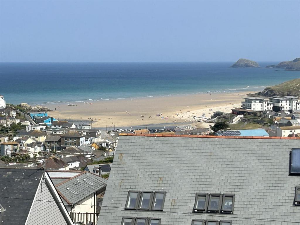 Sea View Crescent, Perranporth 5 bed detached house for sale £775,000