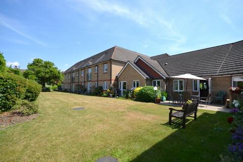 1 bedroom retirement property for sale, Lords Bridge Court, Mervyn Road, Shepperton, TW17