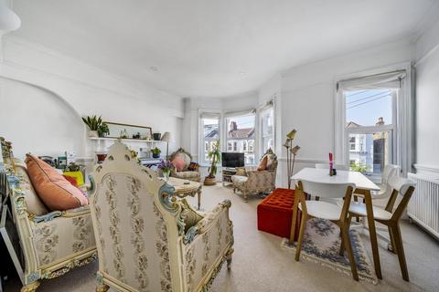 7b Beecroft Road, Brockley, London, SE4 2BS