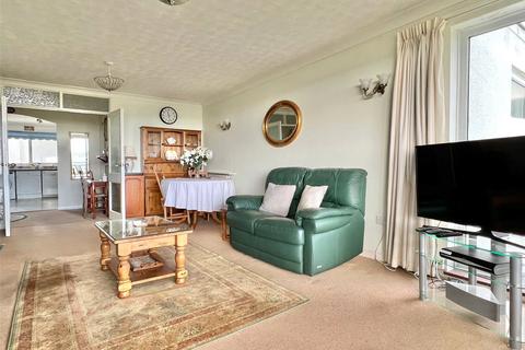 2 bedroom apartment for sale, Park Lane, Milford on Sea, Lymington, Hampshire, SO41