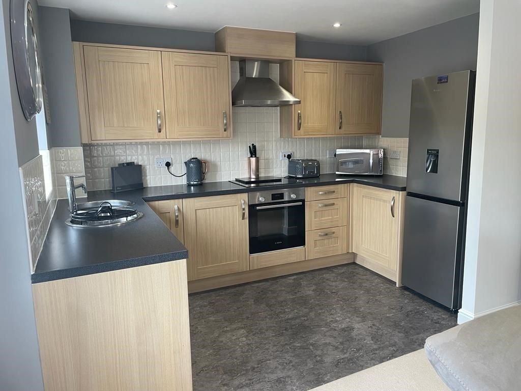 Sherwood Court, Blundell Road, Whiston 2 bed apartment £850 pcm (£196 pw)