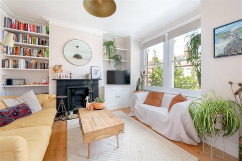 2 bedroom flat to rent, Credenhill Street, London, SW16