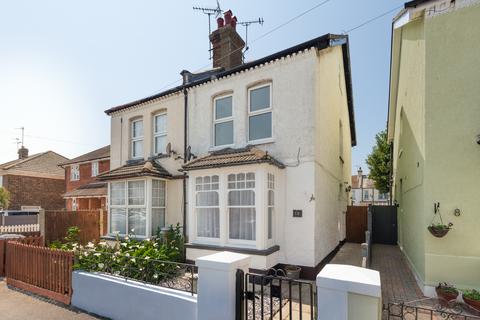 10 Arkley Road, Herne Bay, CT6 5SL