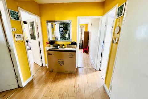 57 Gossage Road, London, SE18 1NQ