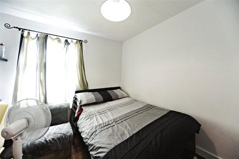 First Floor Flat, 62 Eardley Road, London, SW16 6BL