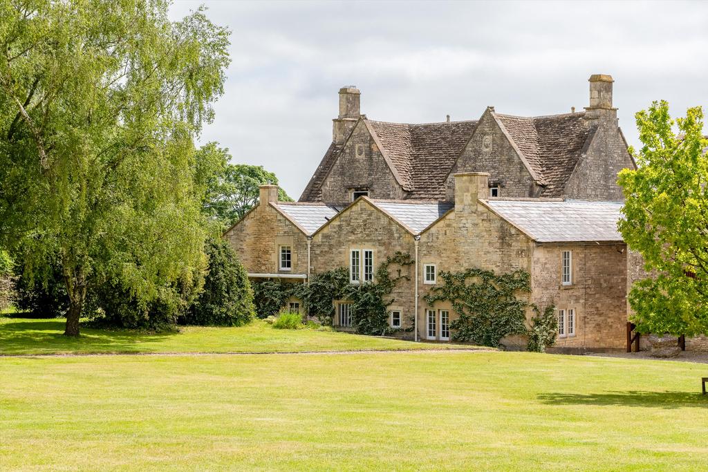 Thickwood Lane, Colerne, Bath... 6 bed detached house £4,000,000