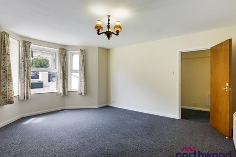 1 bedroom flat to rent, Carisbrooke Road, St. Leonards-On-Sea, TN38
