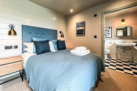 3 bedroom lodge for sale, Winnard's Perch  St Columb Major