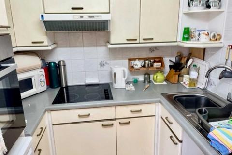 1 bedroom retirement property for sale - Station Street, Lewes
