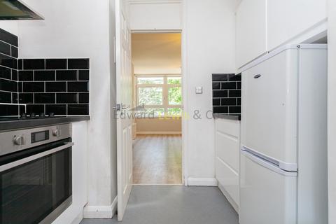 1 bedroom flat to rent, Stewart Street, London E14