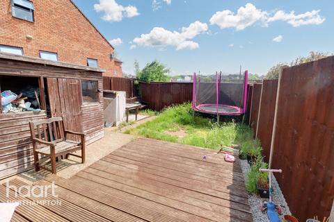 1 Thornton Road, Northampton, NN2 6LS