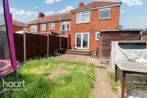 1 Thornton Road, Northampton, NN2 6LS