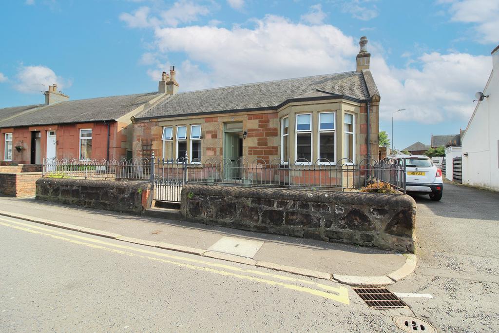 St. Quivox Road, Prestwick, KA9 3 bed detached bungalow for sale £245,000