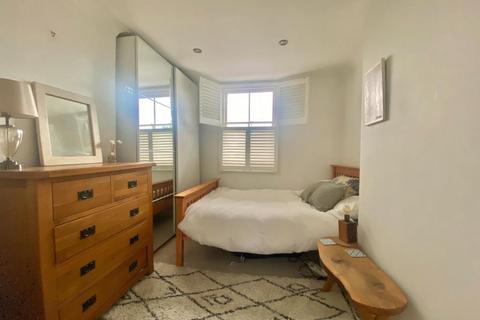 1 bedroom maisonette to rent - Wilson Avenue,  Henley,  RG9