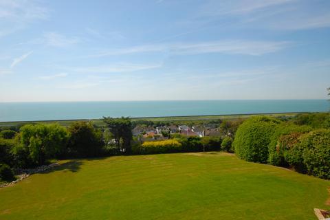 2 bedroom apartment for sale, Naildown Road, Hythe, CT21