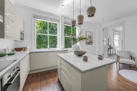 3 bedroom maisonette for sale, Hyde Park Street, Hyde Park, London