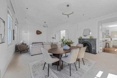 3 bedroom maisonette for sale, Hyde Park Street, Hyde Park, London