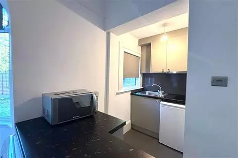 Studio to rent - Widok 5