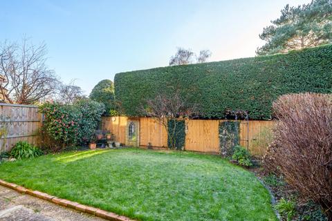 3 bedroom detached house for sale, Orchard Way, Pulborough, West Sussex
