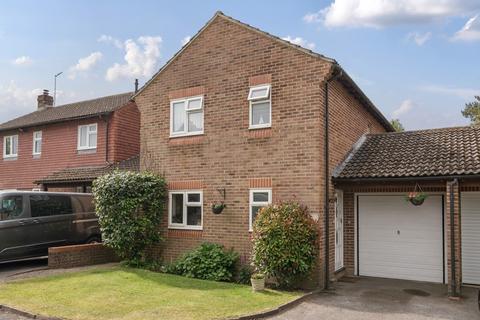 3 bedroom detached house for sale, Orchard Way, Pulborough, West Sussex