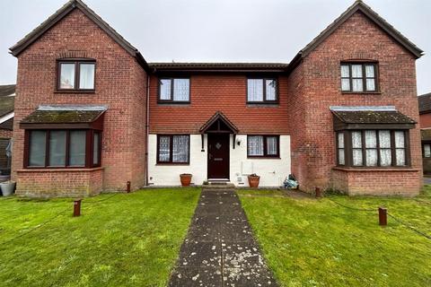 2 bedroom terraced house for sale, St Anne's Road, Godalming GU7