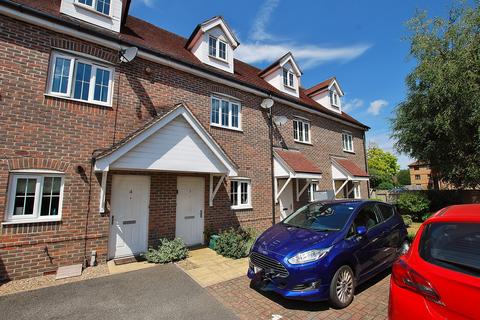 3 bedroom terraced house to rent, Stoke Mill Close, Guildford, Surrey, GU1