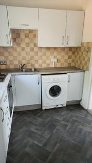 2 bedroom flat to rent, Rose Street, West, Greenock, PA16